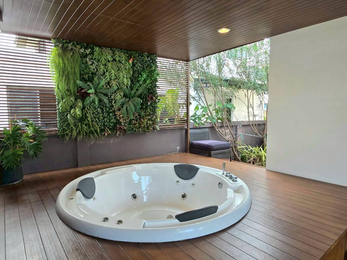 รูป 🏡 ให้เช่า บ้านเดี่ยว Mantana 1 บางนา กม.7 | 900 ม. ถึง Mega Bangna | Fully Furnished | รับสัตว์เลี้ยง - รูปที่ 37/46