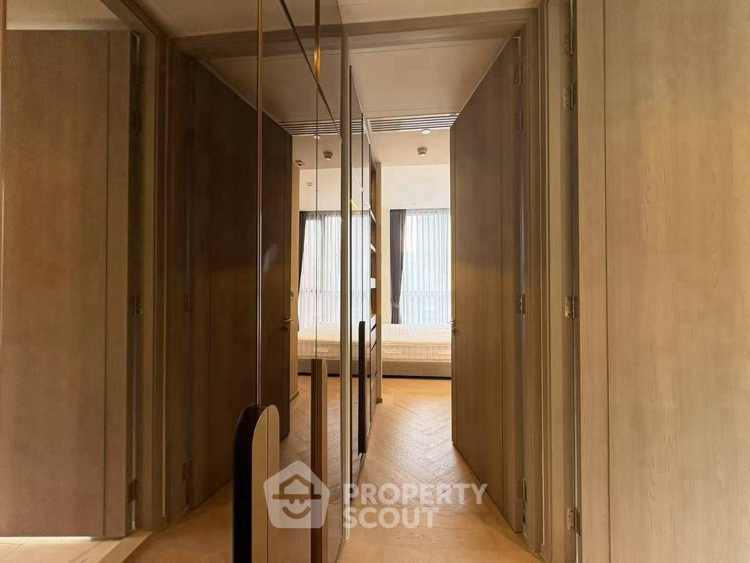 picture High-Floor 1-BR 50 Sqm The Reserve Sathorn Near BTS Sala Daeng (ID 3105710) - 9/11