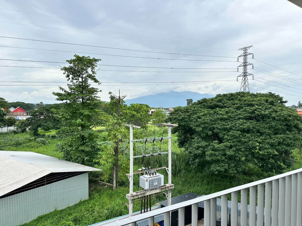 รูป 🎯🏢 ขายด่วน! คอนโดใหม่ Su Condo เชียงใหม่ | ใกล้สนามบิน | ฟรีเฟอร์นิเจอร์และเครื่องใช้ไฟฟ้า | พร้อมเข้าอยู่ ✨ - รูปที่ 3/25