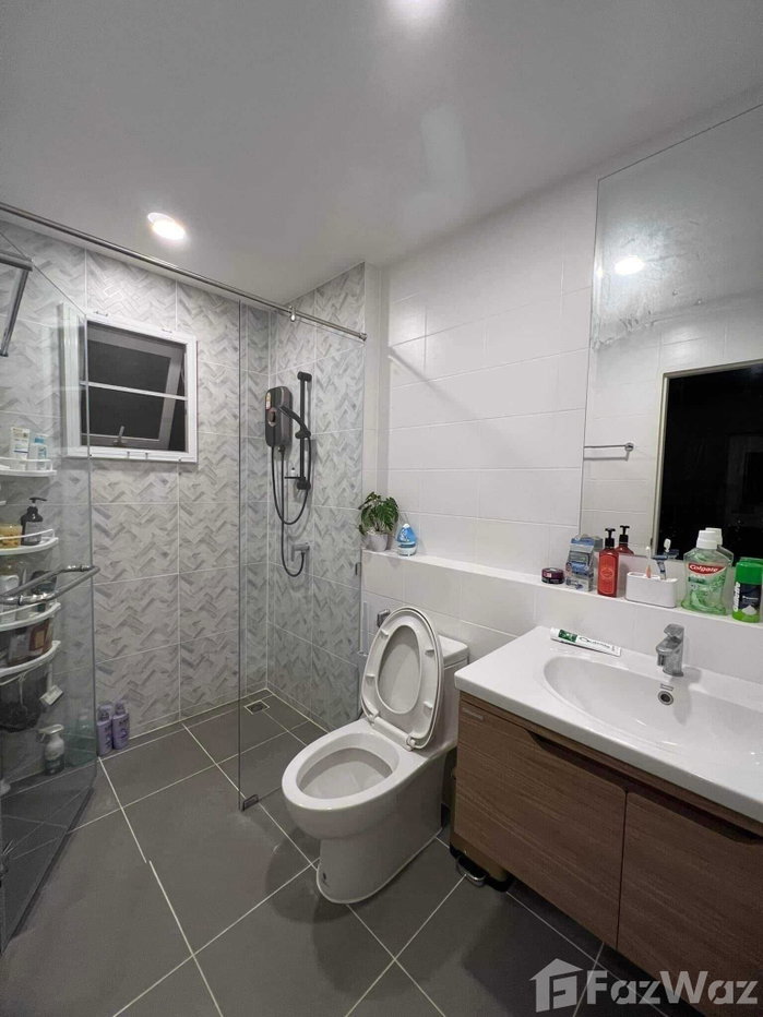 picture 4 Bedroom House for sale at Centro Rama 9-Motorway 2 1717998 - 10/17