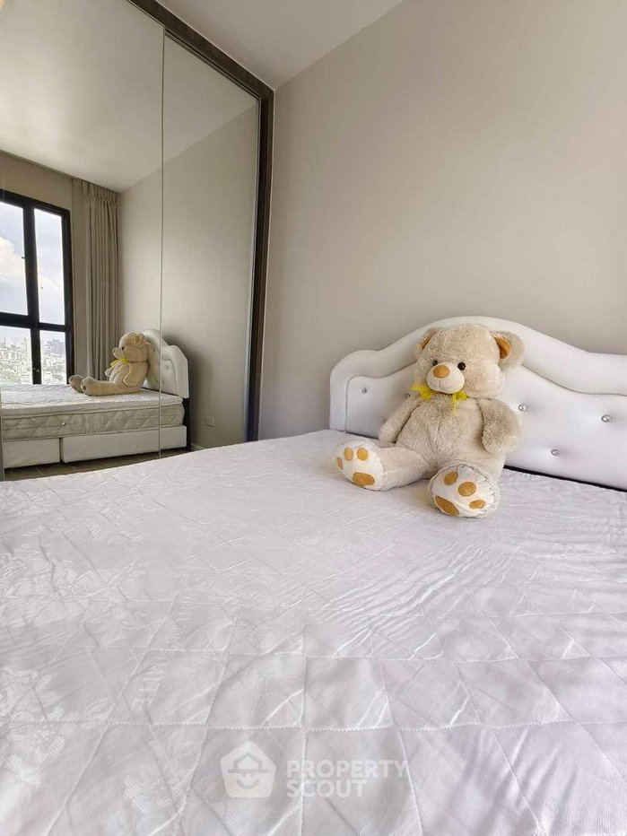 รูป 2 ห้องนอน 67 ตร.ม. ชั้นสูง ที่ Quinn Condo Ratchada 17 ใกล้ MRT สุทธิสาร 400 ม. (ID 2913984) - รูปที่ 2/11