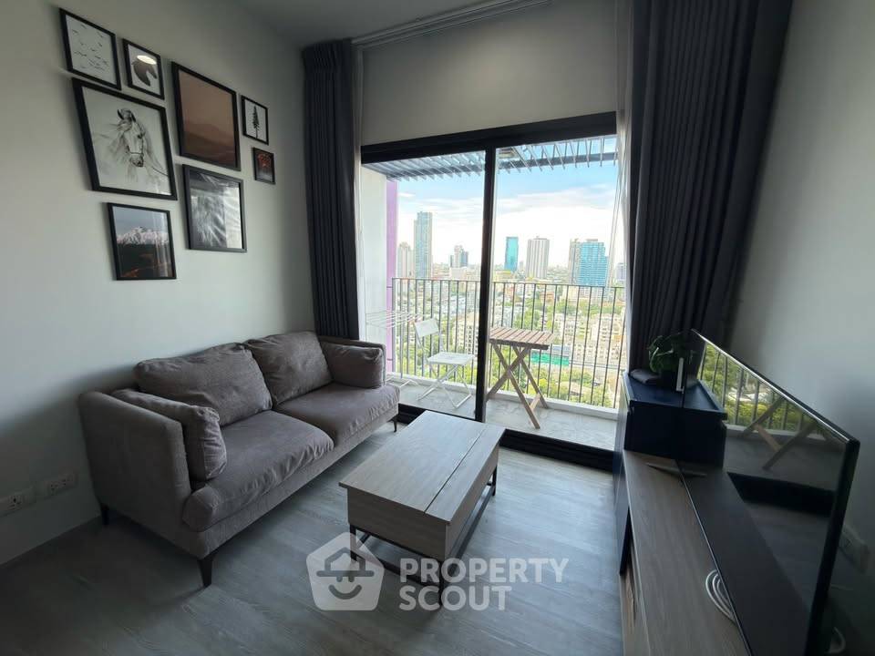 picture 18th-Floor 1-BR 30 Sqm XT Ekkamai Near BTS Thong Lor (ID 3103271) - 2/20
