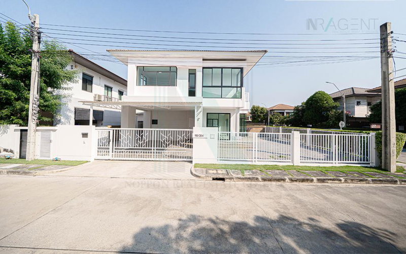 Houses for sale : For Sell House SARANSIRI PHAHOLYOTIN – SAIMAI 2-story 3 bedroom 3 bathroom