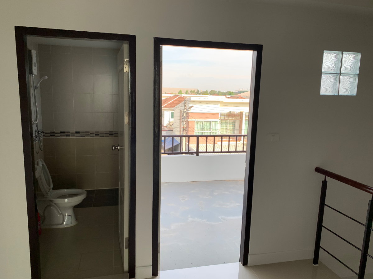 picture Townhome for rent in Udon thani - 21/22