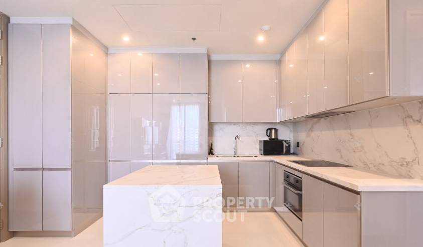picture 2-BR Condo The Esse At Singha Complex, 100m To MRT Phetchaburi (ID 2678173) - 4/5