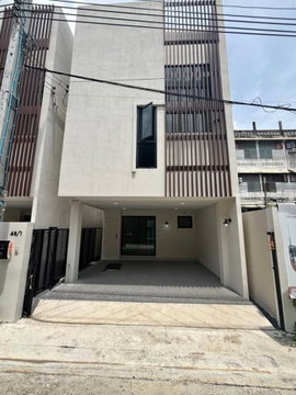 For Rent: Modern Home Office at Oak House Sukhumvit 101/1 | Near BTS Udom Suk