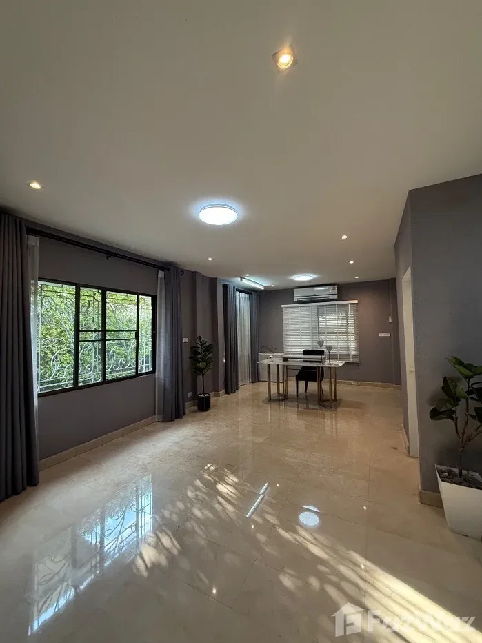 รูป บ้านเดี่ยวให้เช่า 3 ห้องนอน ในโครงการ ธารารมณ์ รามคำแหง 9 6597540 - รูปที่ 6/26