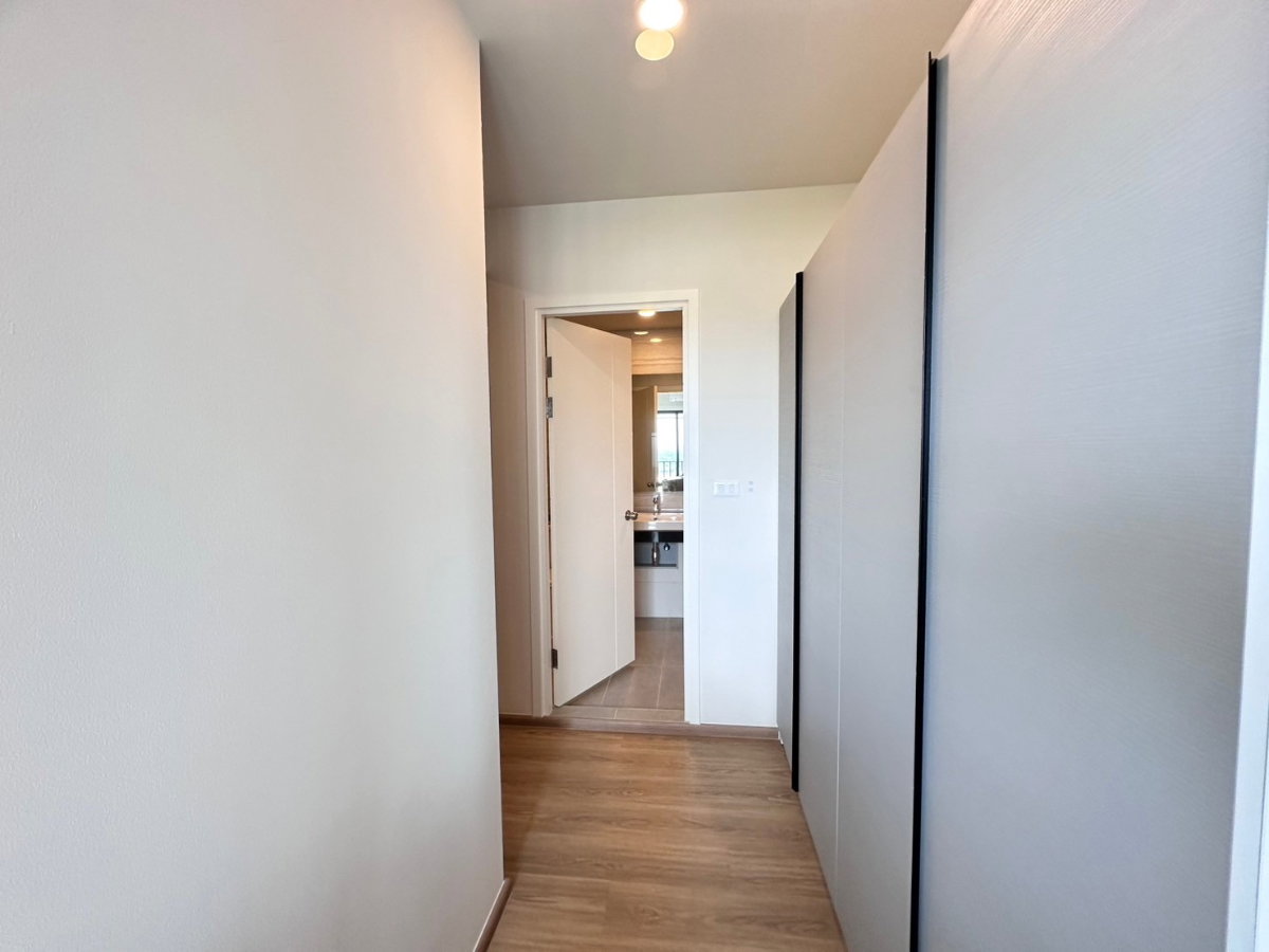 รูป คอนโดห้องใหญ่สุดในย่านนี้ เอสเซ้นท์โคราช ห้อง 2 bedroom ขนาด 64 ตรม. เช่า 28,000 บาท/เดือน ถูกสุดในคอนโดนี้❗️ - รูปที่ 11/12