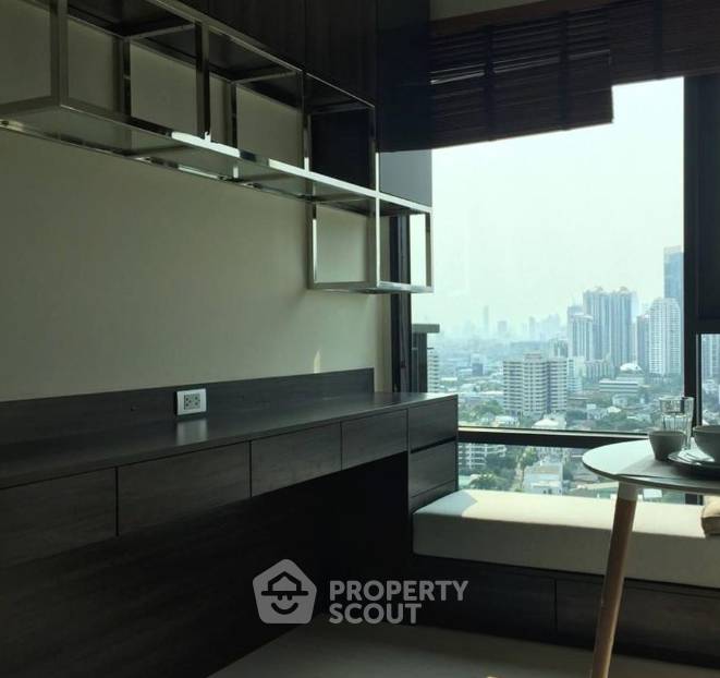 รูป คอนโด 1 ห้องนอน 33 ตร.ม. ชั้น 24 Rhythm Sukhumvit 36-38 ใกล้ BTS ทองหล่อ 300 ม. (ID 2755074) - รูปที่ 3/4