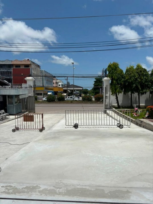 รูป ให้ เช่าโกดังพร้อมเครน 5 ตัน พื้นที่ 2,280 ตร.ม. ทำเลเทพารักษ์ บางพลี สมุทรปราการ ติดถนนใหญ่ - รูปที่ 5/5