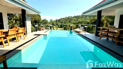 Houses for sale Ko Samui Surat Thani : 5 Bedroom Villa for sale in Maret, Surat Thani  6594019