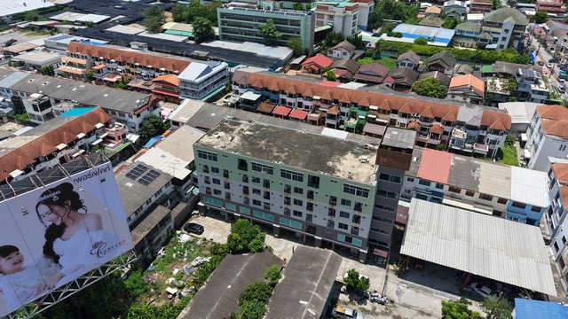 รูป อพาร์ทเม้นท์ 6 ชั้น บางใหญ่-บางคูลัด นนทบุรี พร้อมดำเนินกิจการได้ทันที - รูปที่ 4/35