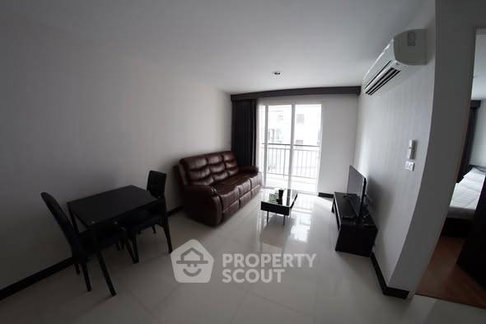 Well-Priced 1-BR Condo at Voque Sukhumvit 16, 3rd-Floor near MRT Queen Sirikit (ID 3103712)