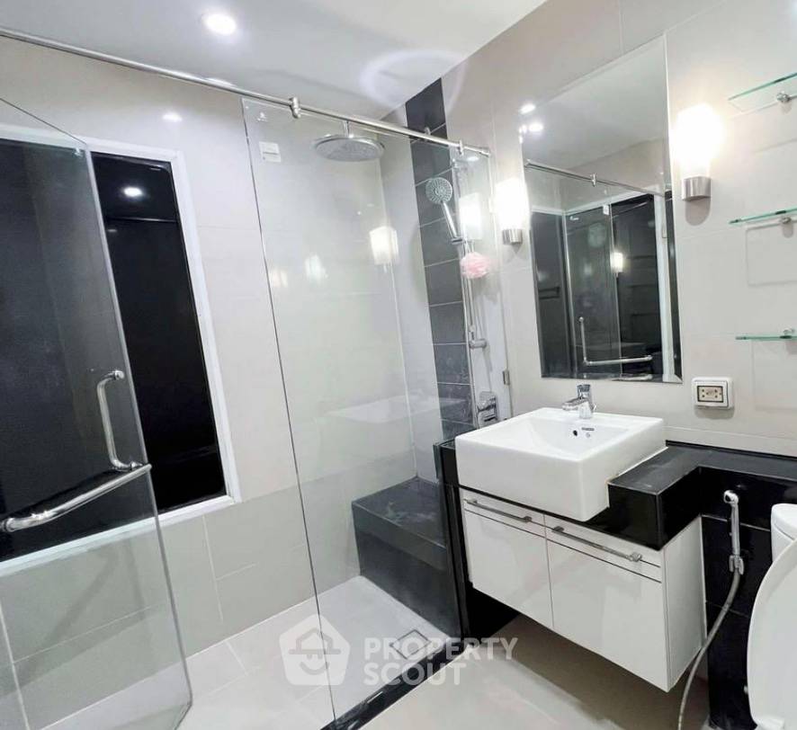 รูป คอนโด 1 ห้องนอน 51 ตร.ม. ขาย สุพรีม เพรสทีจ @ อโศก ใกล้ MRT เพชรบุรี 200 ม. (ID 3068233) - รูปที่ 6/9