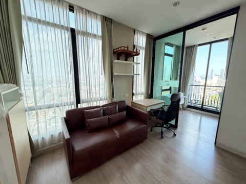 (pic update 14/07/26) For rent 1 bedroom high floor ( Corner room )