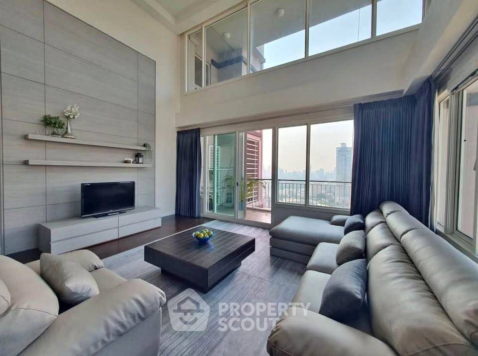 รูป คอนโด 4 ห้องนอน 272 ตร.ม. บานศิริ 24 ชั้นสูง 33 ใกล้ BTS พร้อมพงษ์ (ID 2958737) - รูปที่ 1/9