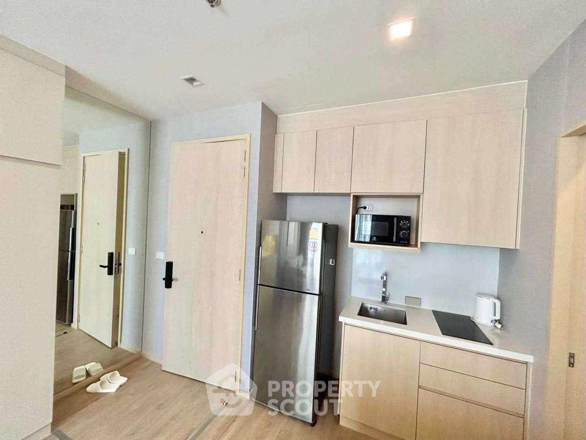 picture 24th-Floor 1-BR Condo At Noble State 39 Near BTS Phrom Phong (ID 3106392) - 9/10