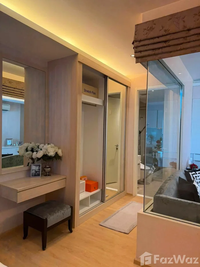 picture H Sukhumvit 43 6596411 - 7/11
