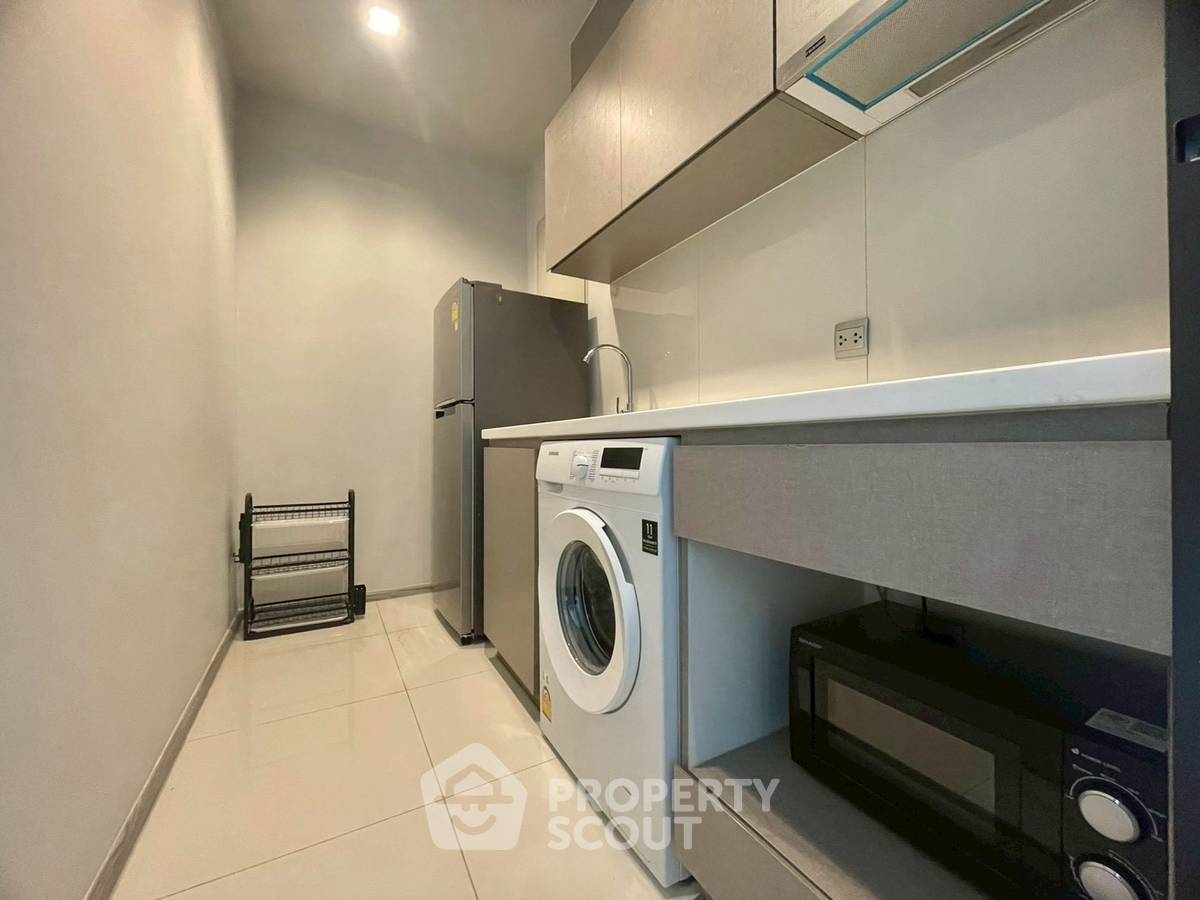รูป คอนโด 2 ห้องนอน Life Asoke - Rama 9 ชั้น 28 ใกล้ MRT พระราม 9 300 ม. (ID 2444213) - รูปที่ 7/9