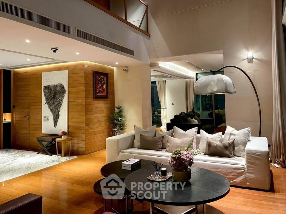 picture Pet-Friendly 4-BR Condo Aequa Sukhumvit 49 Near BTS Thong Lor (ID 3103636) - 3/6