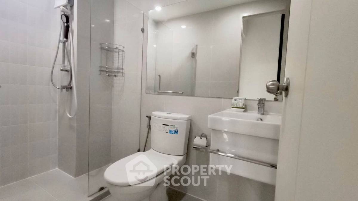 picture 1-BR Condo, Life Asoke, Near ARL Makkasan (300m) (ID 3106460) - 9/10