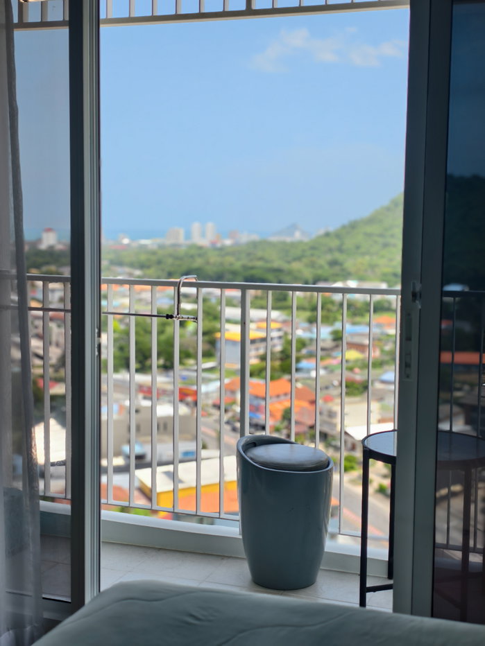 picture 1 bed room Condo on the 19th floor for rent - 4/23
