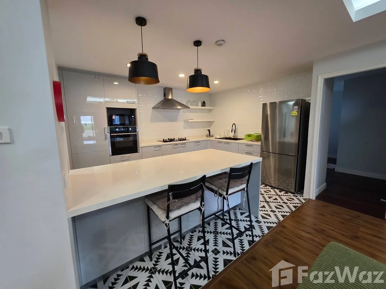 picture 2 Bedroom Condo for rent at Beverly Hills Mansion 6597349 - 5/10
