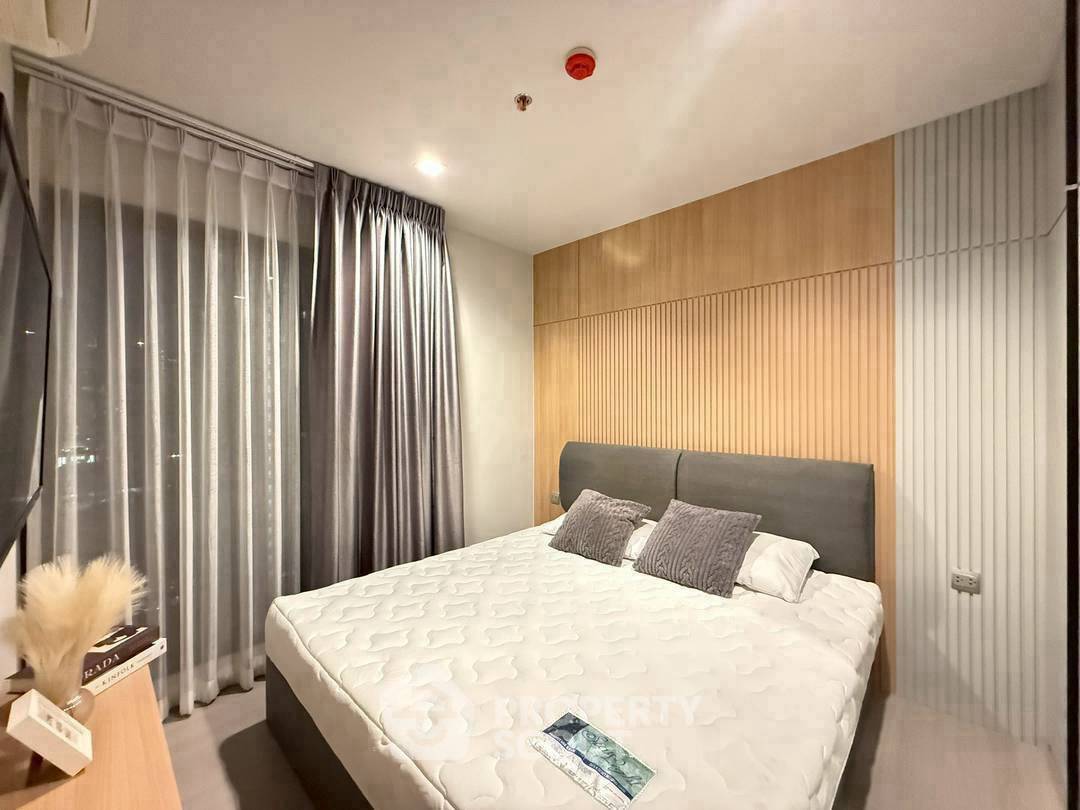 picture 2-BR Condo In Life Asoke - Rama 9, 300m To MRT Phra Ram 9 ð (ID 2570143) - 1/5