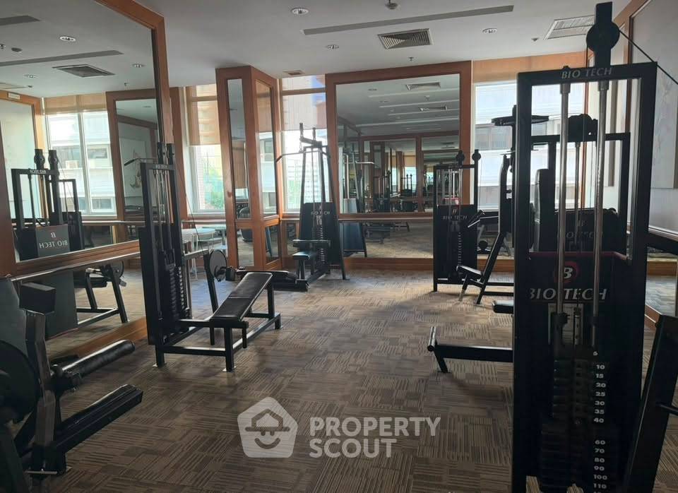 รูป คอนโด 2 ห้องนอน ชั้นสูง 31 ห้องใหญ่ 161 ตร.ม. ที่ แลงสวนนวิลล์ ใกล้ BTS ราชดำริ 300 ม. (ID 3103784) - รูปที่ 14/15