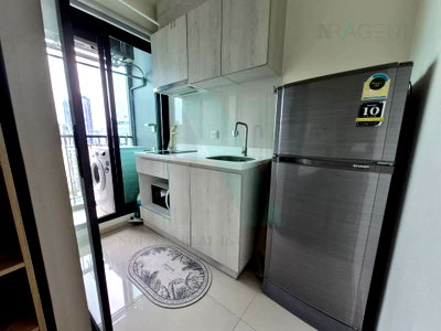 Condos for sale : 🎉 For Sell Condo LIFE ASOKE Building 1, Floor 33,Studio, Room size 24 sqm