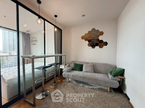 1-BR Condo At Noble Revo Silom Near BTS Surasak (200m) (ID 531336)