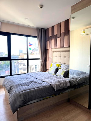 Condos for rent : Knightsbridge tiwanon for rent Corner room