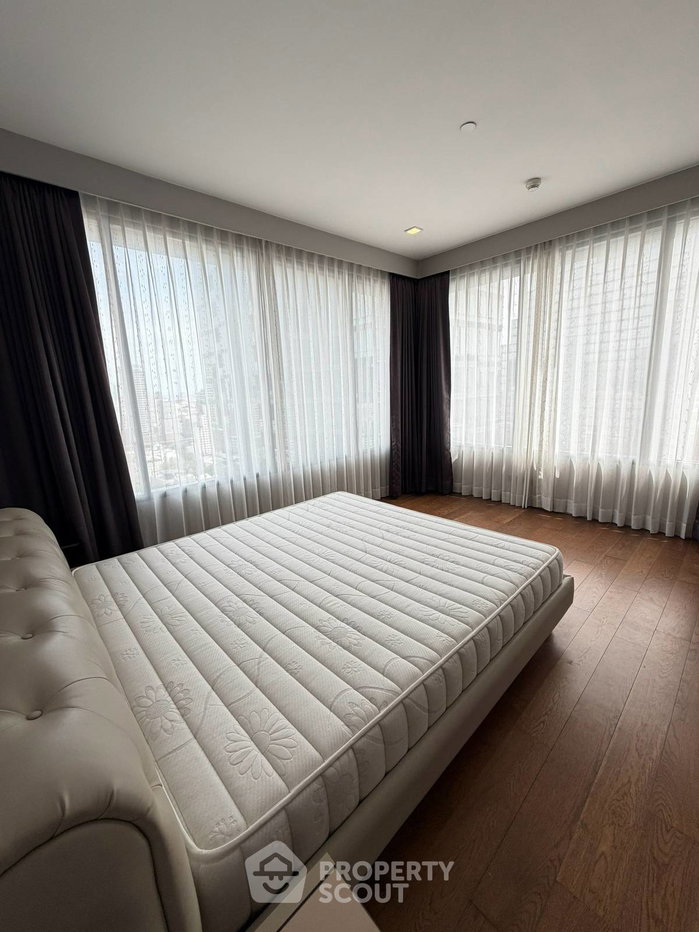 picture Pet-Friendly 2-BR 88 Sqm Condo At M Silom, 400m to BTS Chong Nonsi (ID 3105599) - 5/10