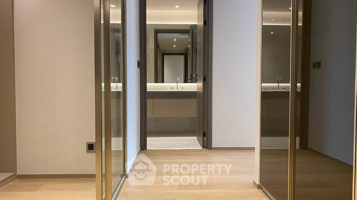 picture 2-BR Condo At Tonson One Residence, 300m To BTS Chit Lom (ID 3105737) - 13/19