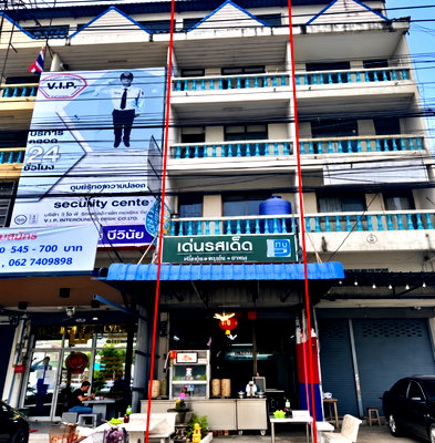 อาคารพาณิชย์ กรุงเทพมหานคร : อาคารพาณิชย์ 4 ชั้นพร้อมชั้นลอย ติดถนนพุทธมณฑลสาย 2 (ฝั่งเพชรเกษม) | ทำเลทองเหมาะทำธุรกิจ-ออฟฟิศ | เพียง 250 เมตรจากถนนเพชรเกษม