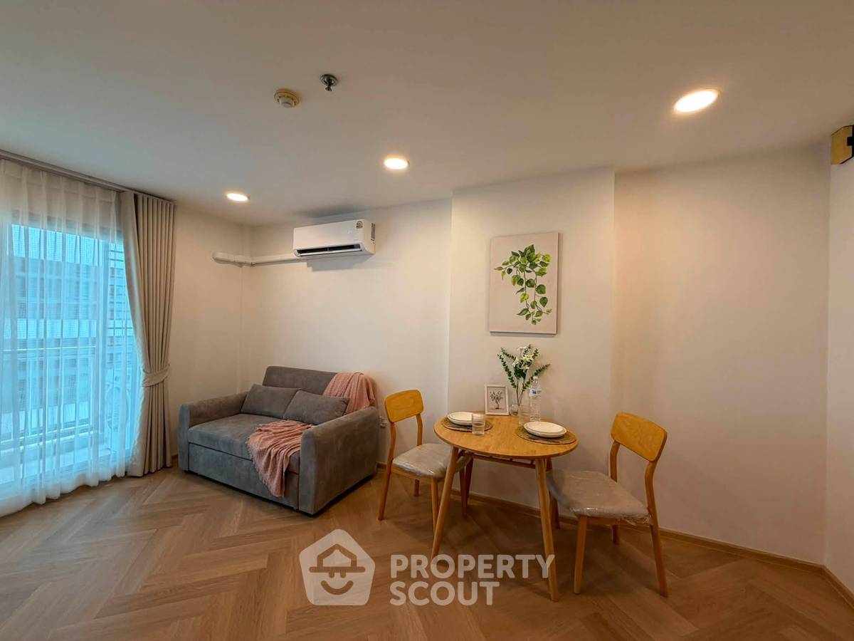 picture 1-BR 41 Sqm Condo For Sale Centric Scene Sukhumvit 64, 400m to BTS Udom Suk (ID 3103124) - 1/12