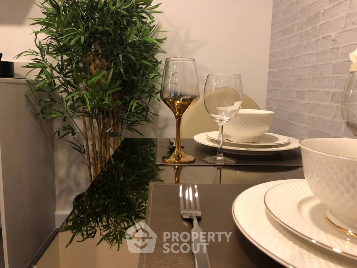 picture 1-BR 48 Sqm Metroluxe Phaholyothin - Suthisan, 300m to MRT Chatuchak Park (ID 3105852) - 11/20