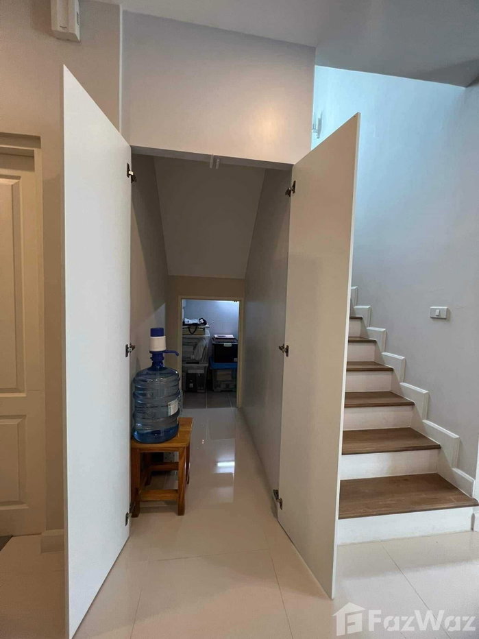 picture 4 Bedroom House for rent at Centro Rama 9-Motorway 2 1717998 - 12/17