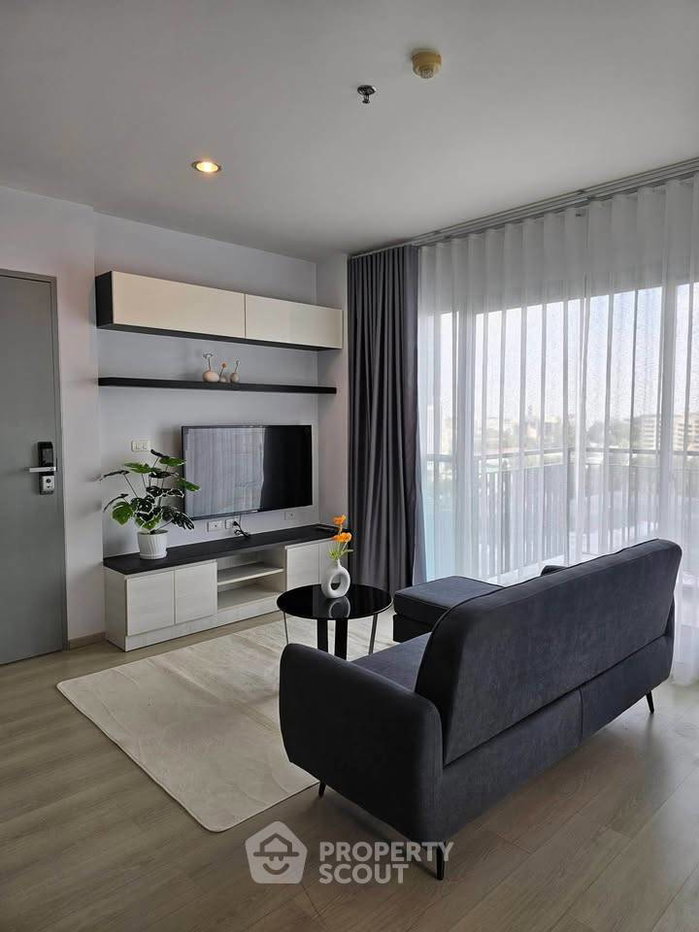 picture 2-BR 65 Sqm Condo At Life Ratchadapisek, 400m to MRT Huai Khwang (ID 3103848) - 4/10
