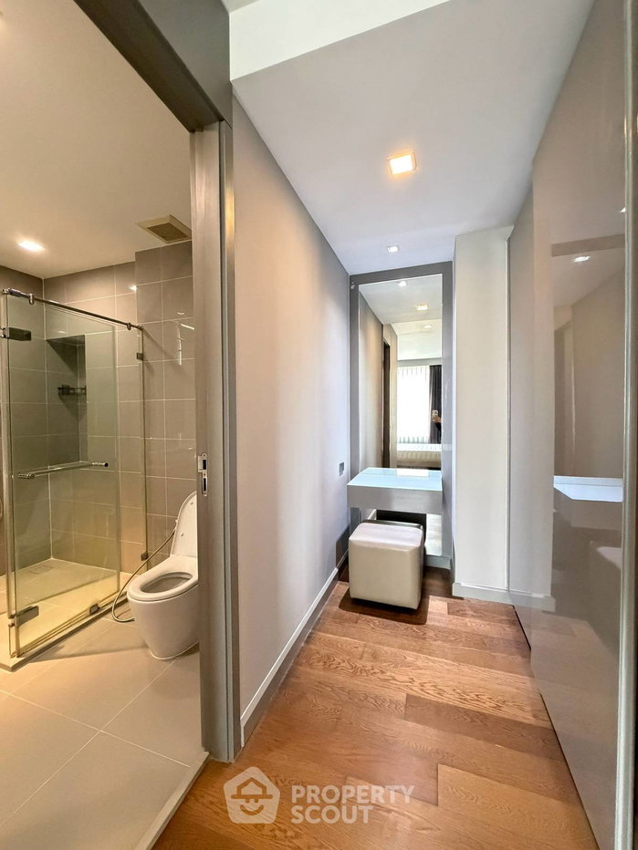 picture Pet-Friendly 2-BR 88 Sqm Condo At M Silom, 400m to BTS Chong Nonsi (ID 3105599) - 7/10