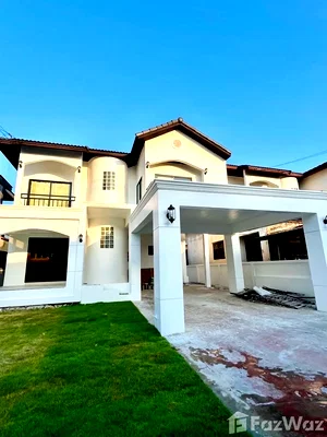 Houses for sale Bangkok : Phibunsap Village 6597669