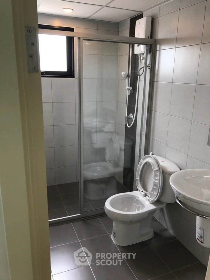picture 1-BR Condo, 19th-Floor 48 Sqm, Supalai Loft Chaeng Watthana (ID 3102986) - 10/13