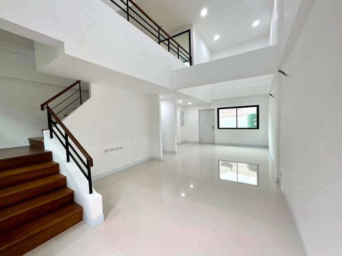 3-bed home office for sale, 190 sqm, 22.4 sq wah, KASA DEVA Sathon - Kalapaphruek