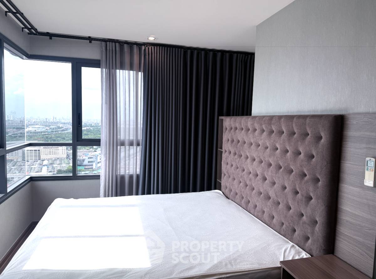 picture High-Floor 2-BR Condo at Ideo Phaholyothin Chatuchak, 200m to BTS Saphan Khwai (ID 2029264) - 4/10