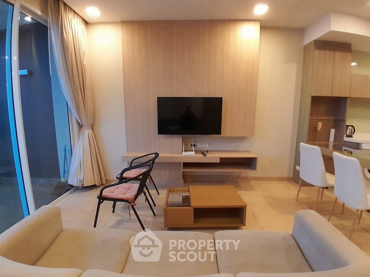 picture 1-BR 55 Sqm For Sale, Cetus Beachfront, Jomtien Beach (ID 3110757) - 4/12
