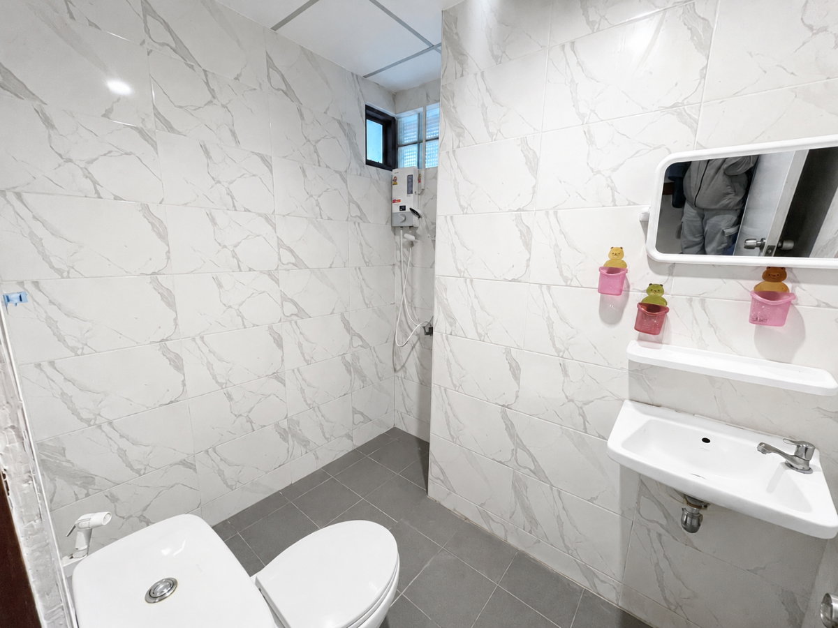 รูป 🔥 บ้านชั้นเดียว รีโนเวทใหม่ 🏡 หมู่บ้านอยู่สบายพรรพี วิลล่า คลองหนึ่ง เพียง 1.97 ล้านบาท! 🔥 - รูปที่ 12/16