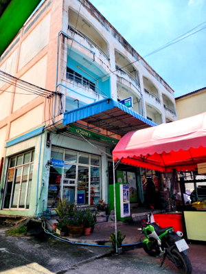 อาคารพาณิชย์ บางพลี สมุทรปราการ : ขายอาคารพาณิชย์ 3.5 ชั้น เนื้อที่ 18 ตร.ว. หน้าโครงการเอื้ออาทรบางโฉลง