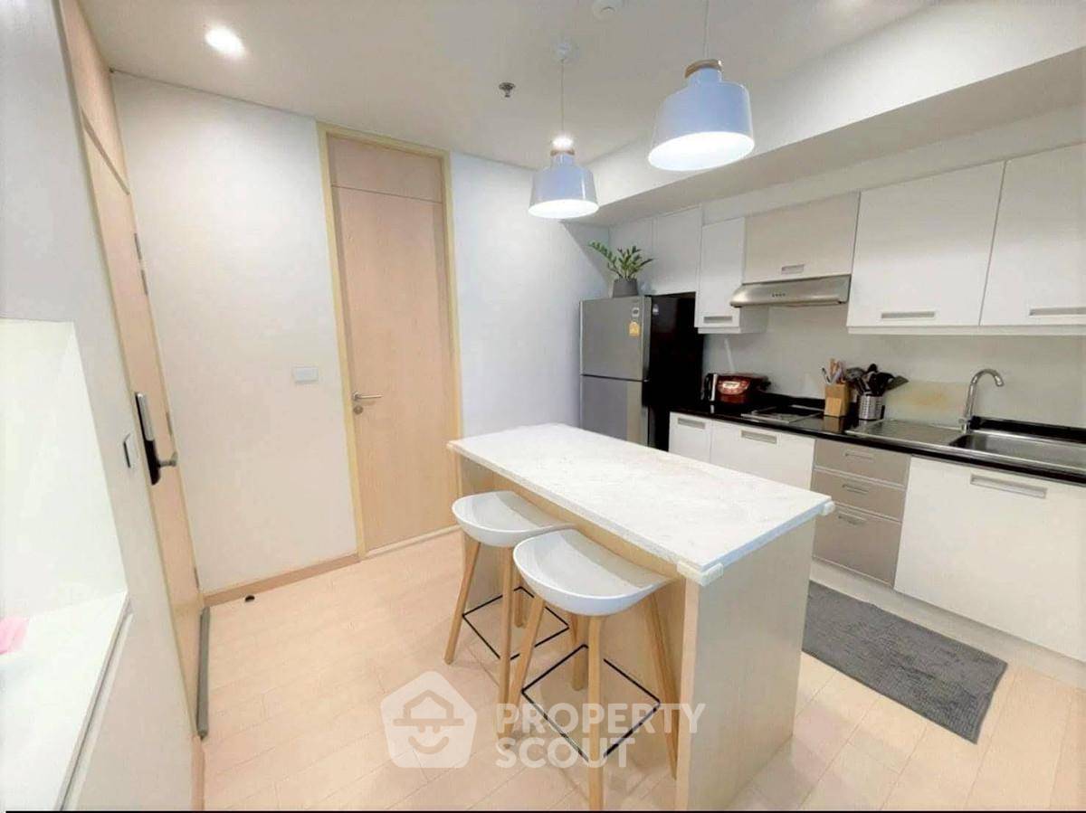 picture 4-BR 113 Sqm, 18th-Floor, Silom Suite Condo Near BTS Saint Louis (60m) (ID 2778285) - 7/10