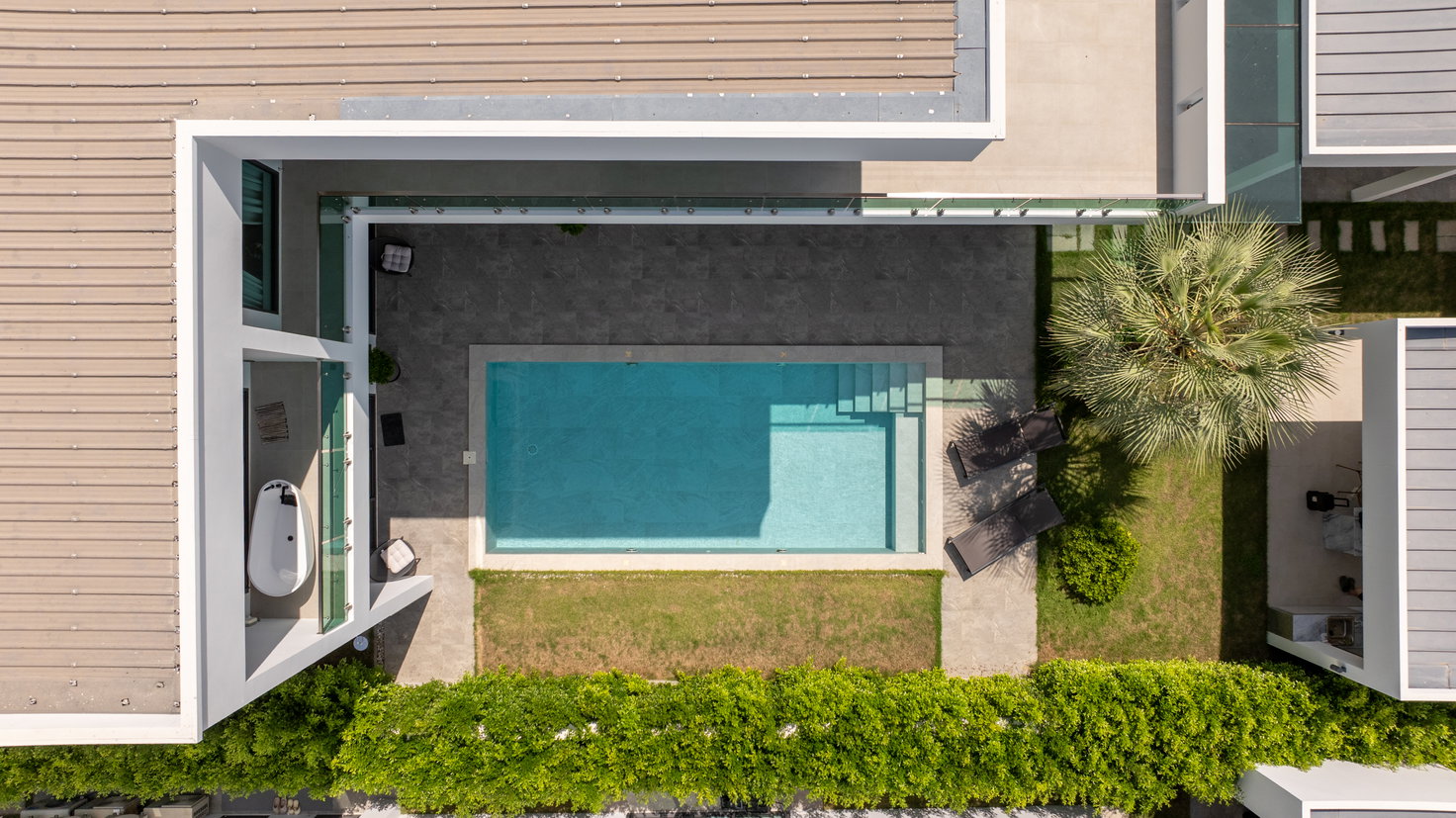 รูป Pool Villa 4 Bedroom for Sale in Huai Yai Pattaya - รูปที่ 4/33
