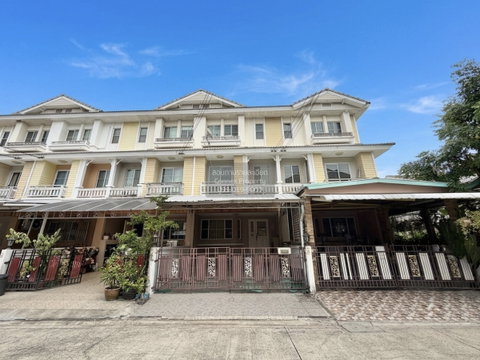 For Sale Townhouse/Townhome , Park Gallery Phutthabucha - Rama 2 , Bang Mot , Chom Thong , Bangkok , CX-165566 ✅ Live chat with us ADD LINE @connexproperty ✅